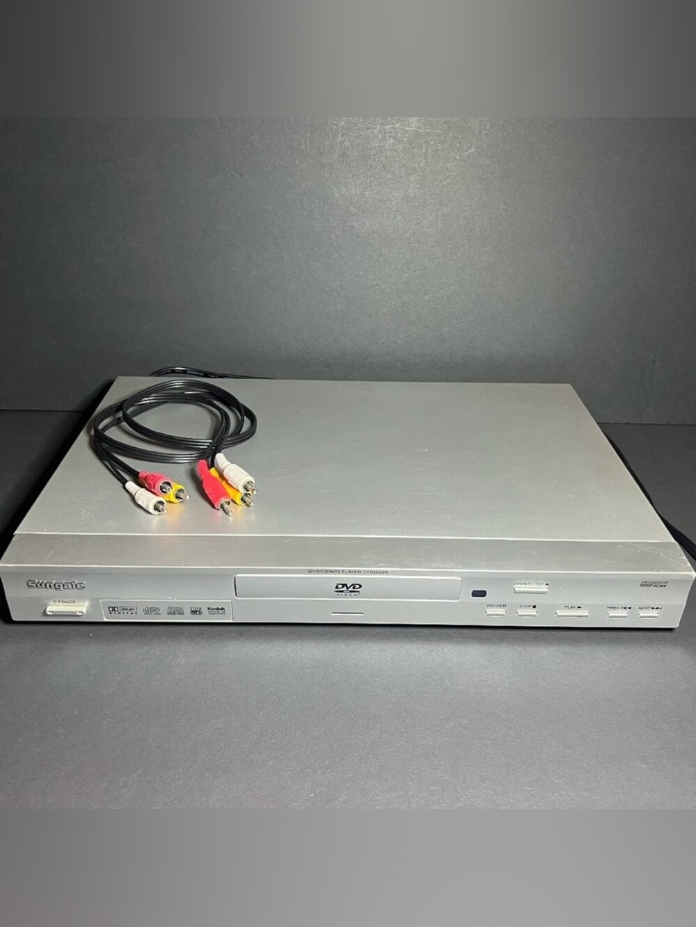 Sungale DVD2002A 2.1 Progressive Scan DVD CD MP3 Player - Tested & Works Great!